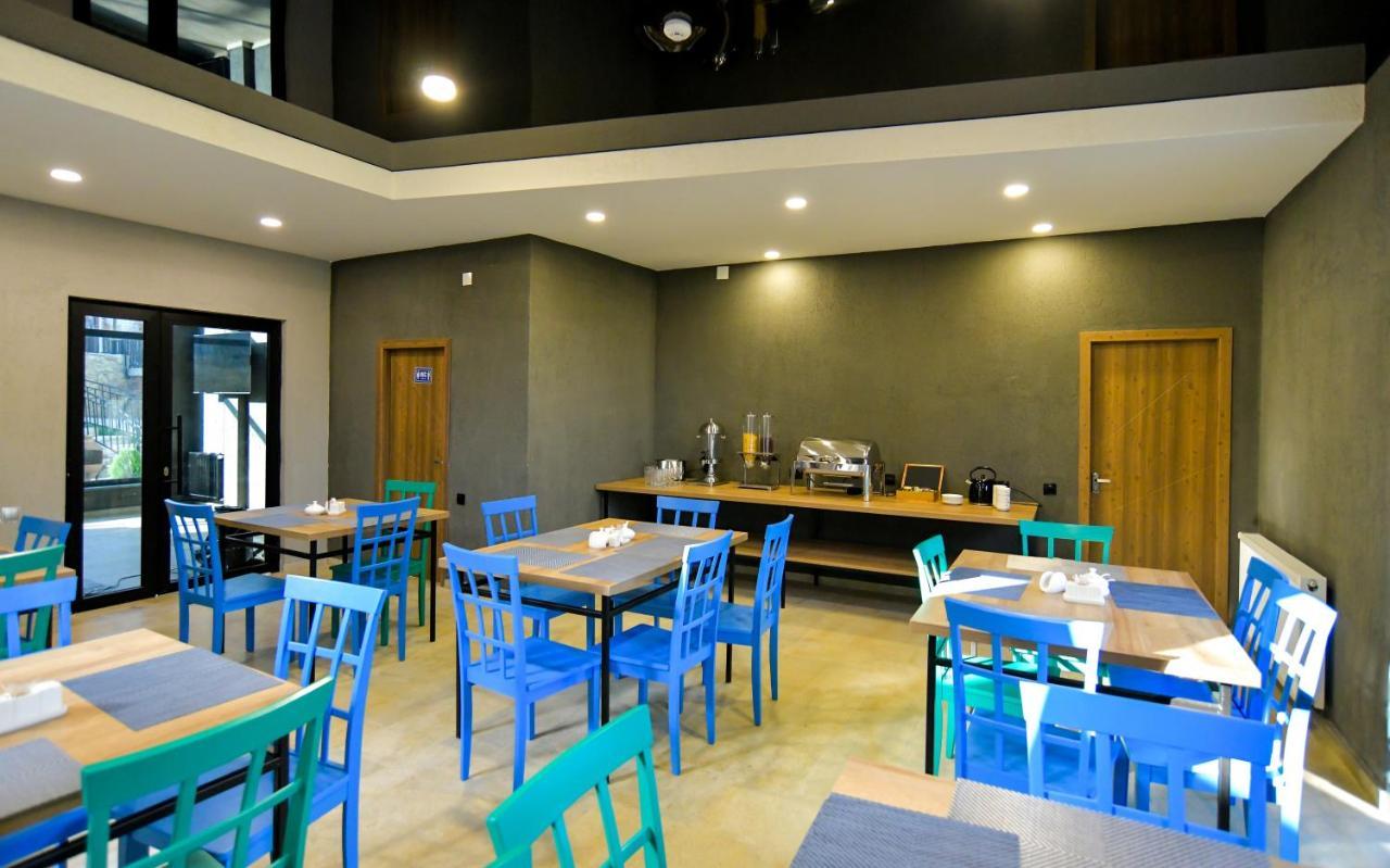 Hill Hotel 库塔伊西 外观 照片